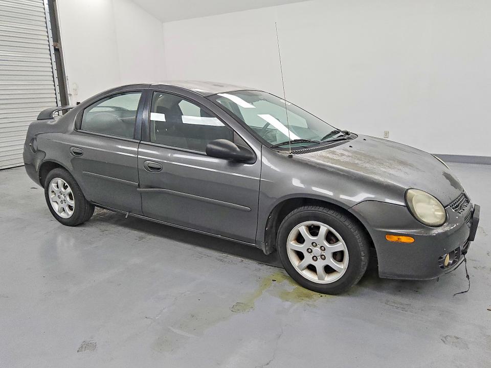 Photo 4 from auction – 2003 DODGE NEON with VIN 1B3ES56C63D256530