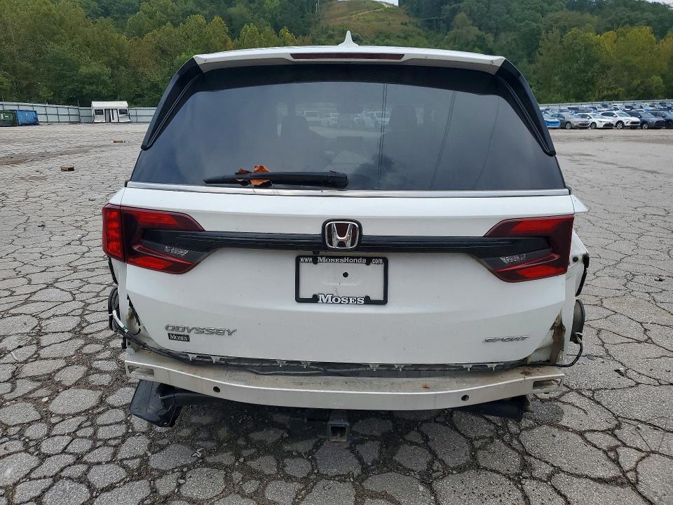 Снимка 6 от търг – 2023 HONDA ODYSSEY с VIN 5FNRL6H72PB029238