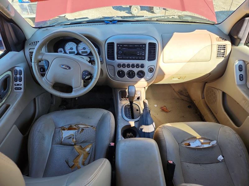 Photo 8 from auction – 2005 FORD ESCAPE with VIN 1FMCU94125KB28482