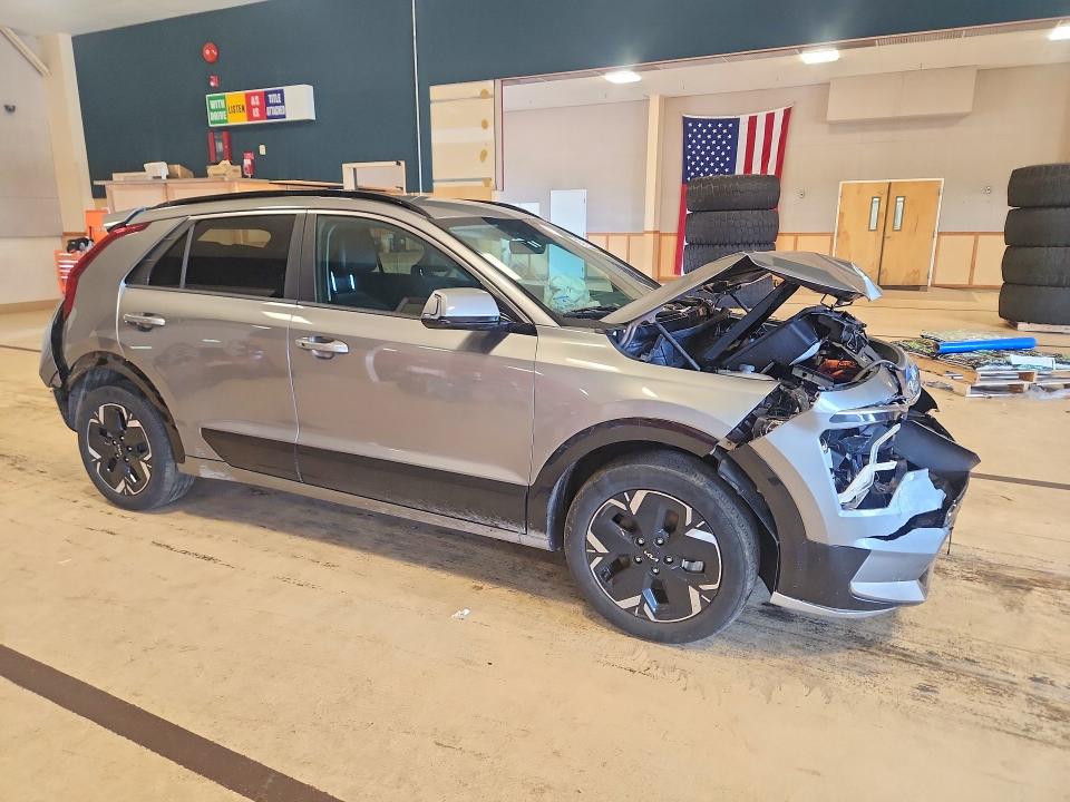 Photo 4 from auction – 2024 KIA NIRO with VIN KNDCR3L16R5106171