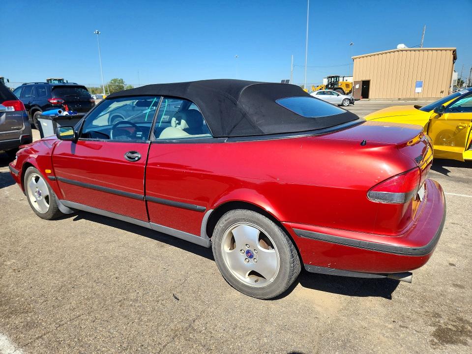 Photo 2 from auction – 1998 SAAB 900 with VIN YS3DF75N4W7005661