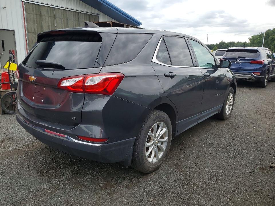 Photo 3 from auction – 2018 CHEVROLET EQUINOX with VIN 2GNAXJEV9J6320542