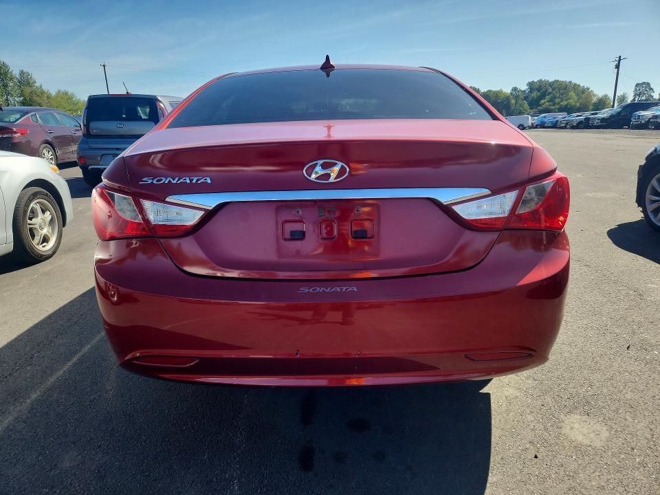 Снимка 6 от търг – 2013 HYUNDAI SONATA с VIN 5NPEB4AC6DH561022