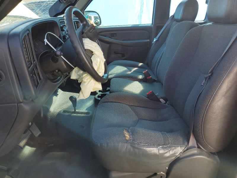 Photo 7 from auction – 2005 CHEVROLET SILVERADO with VIN 2GCEK19V751217917