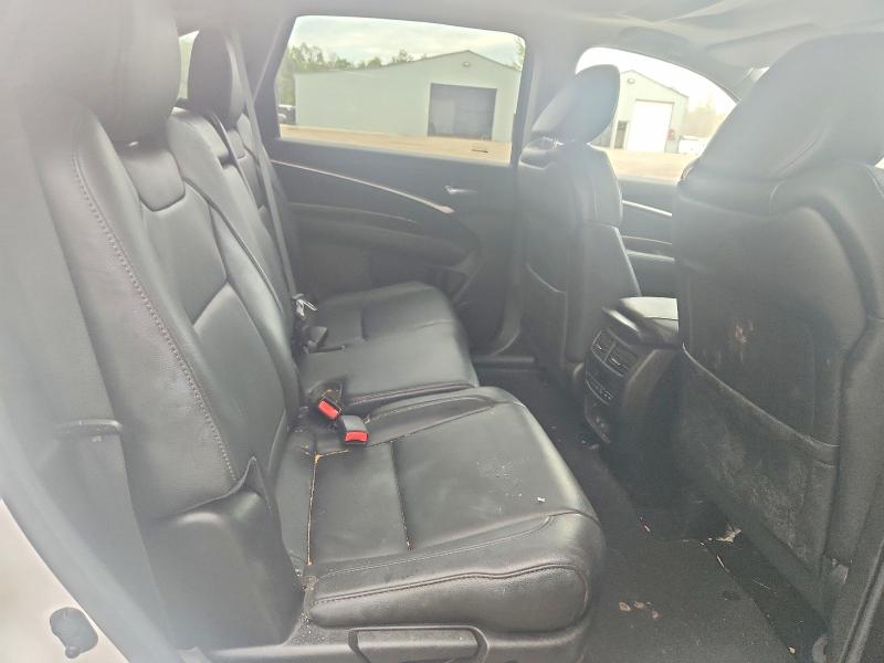 Photo 11 from auction – 2020 ACURA MDX with VIN 5J8YD4H48LL801432