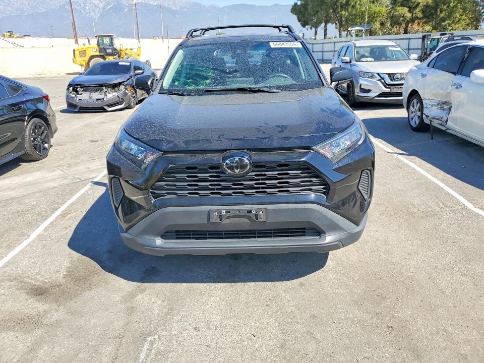 Photo 5 from auction – 2021 TOYOTA RAV4 with VIN 2T3H1RFV2MW110279