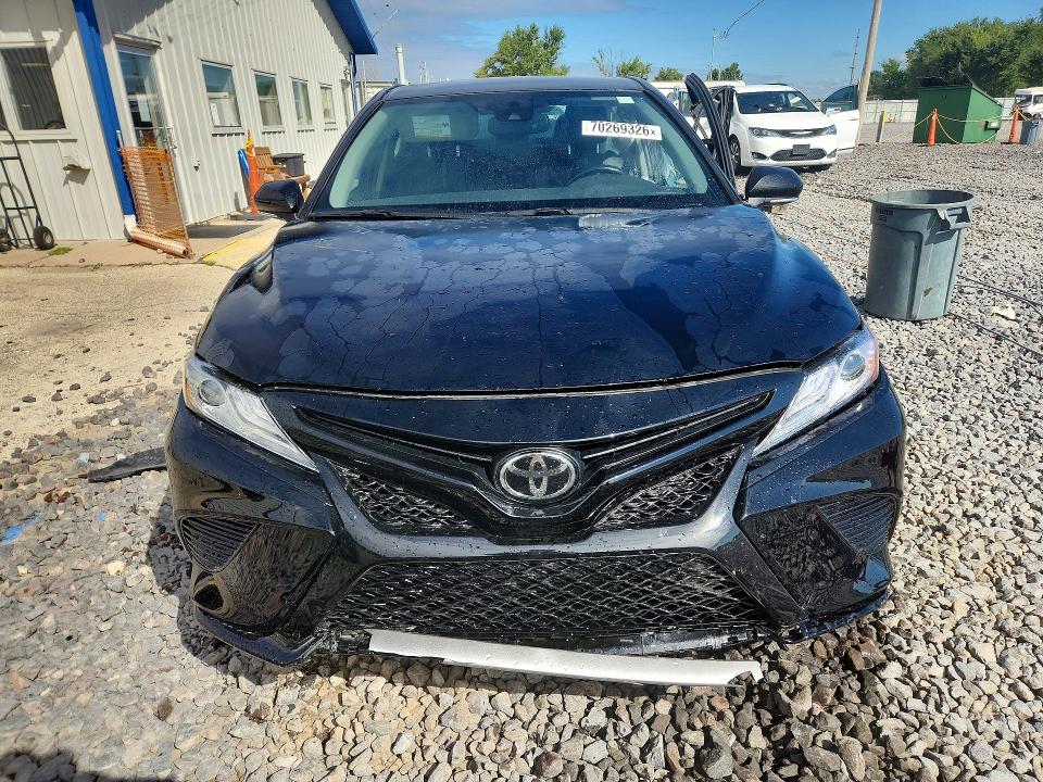 Снимка 5 от търг – 2020 TOYOTA CAMRY с VIN 4T1K61AK3LU936488