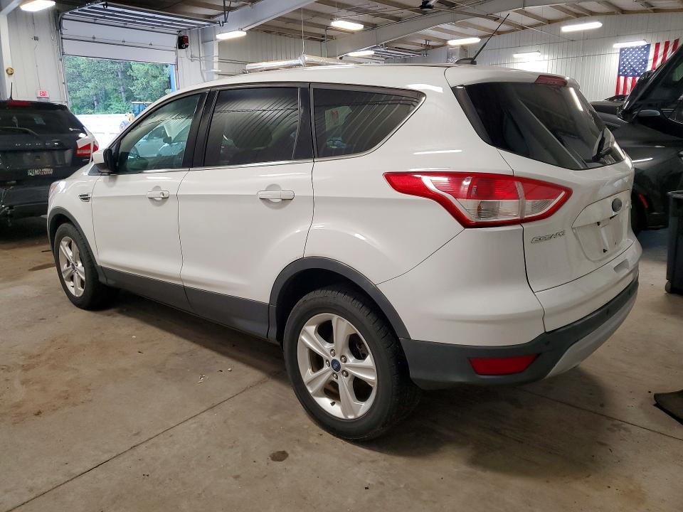 Photo 2 from auction – 2014 FORD ESCAPE with VIN 1FMCU9G97EUD59433