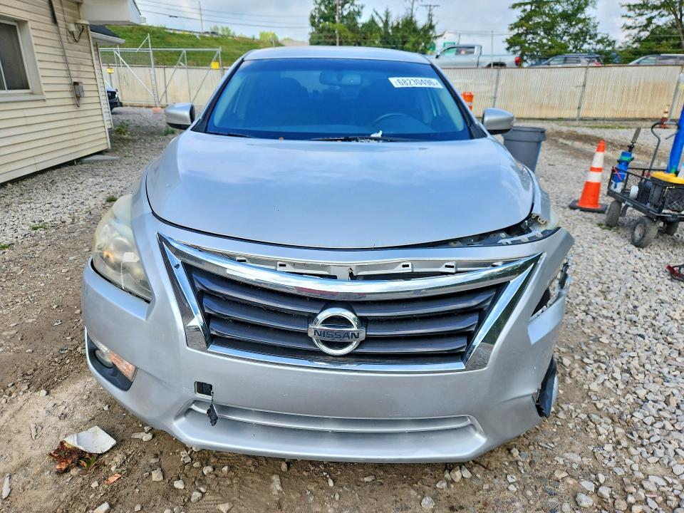 Photo 5 from auction – 2013 NISSAN ALTIMA with VIN 1N4AL3AP2DN460901