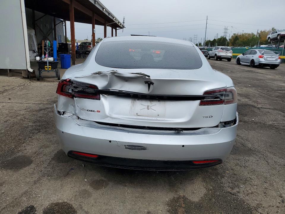 صورة رقم 6 من المزاد - 2017 TESLA MODEL S مع VIN 5YJSA1E26HF197291