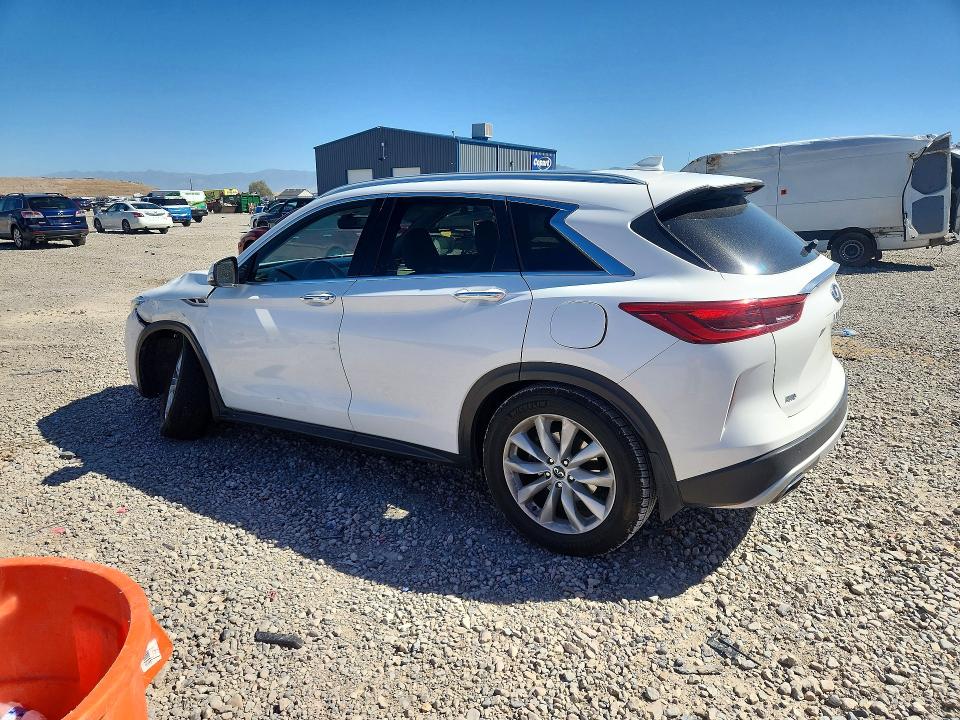 Снимка 2 от търг – 2019 INFINITI QX50 с VIN 3PCAJ5M35KF121405