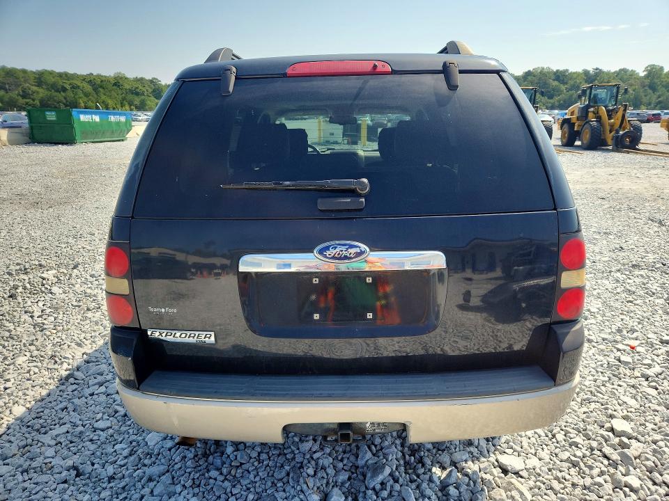 Photo 6 from auction – 2008 FORD EXPLORER with VIN 1FMEU64E28UB14679
