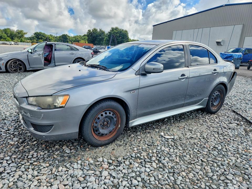 MITSUBISHI LANCER 2015 z numerem VIN JA32U2FU8FU013162 - Zdjęcie z aukcji