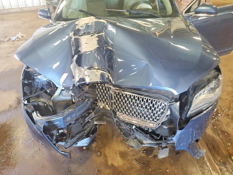 Photo 11 from auction – 2019 LINCOLN MKZ with VIN 3LN6L5E98KR602195