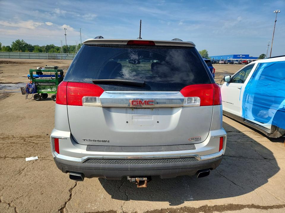 Photo 6 from auction – 2017 GMC TERRAIN with VIN 2GKFLNE36H6131670