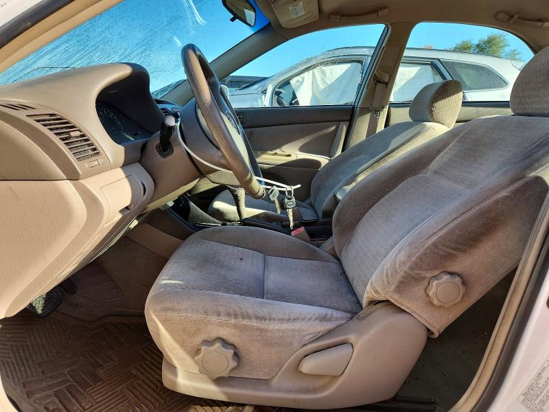 Photo 7 from auction – 2002 TOYOTA CAMRY with VIN 4T1BE32K62U050497
