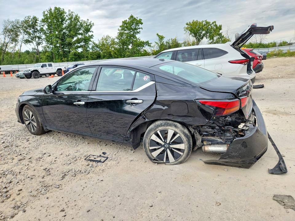 Photo 2 from auction – 2020 NISSAN ALTIMA with VIN 1N4BL4DWXLN312698