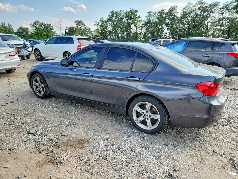 Фото 2 с аукциона – 2013 BMW 328 с VIN WBA3B5C55DF598453