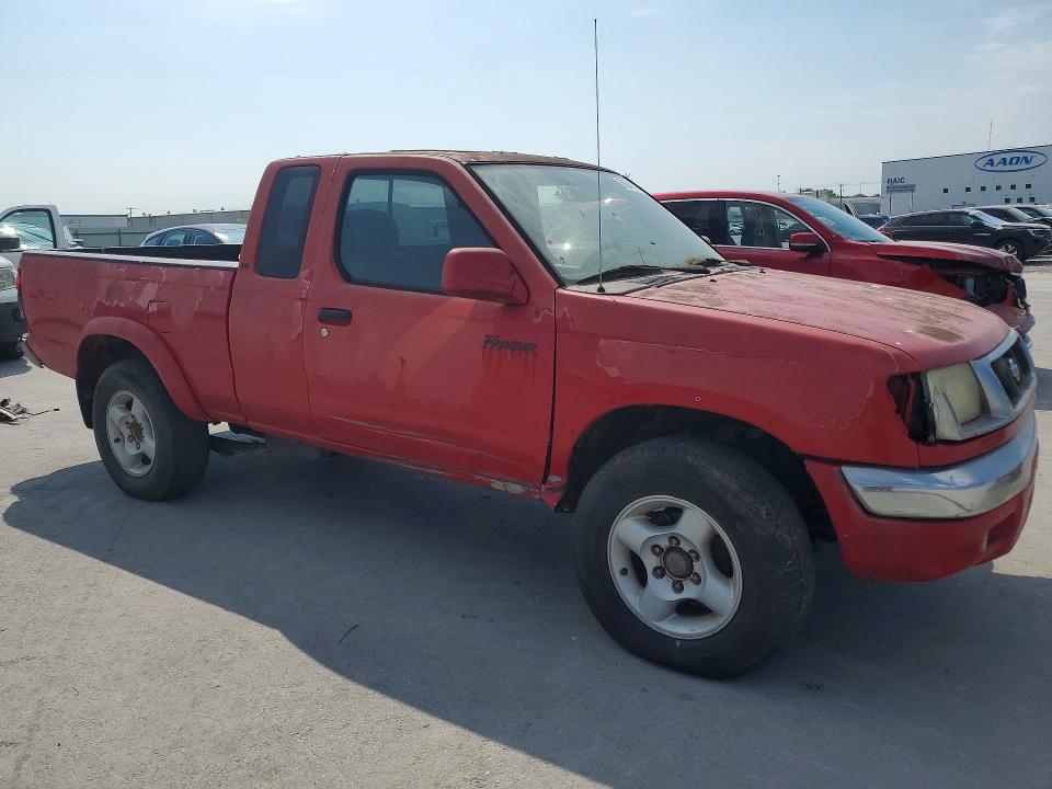 Zdjęcie 4 z aukcji – 2000 NISSAN FRONTIER z VIN 1N6ED26T7YC316929