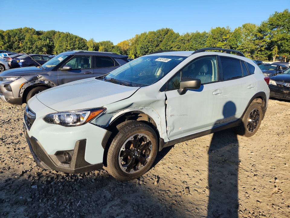 SUBARU CROSSTREK 2022 with VIN JF2GTABC1N8272103 - Photo from auction