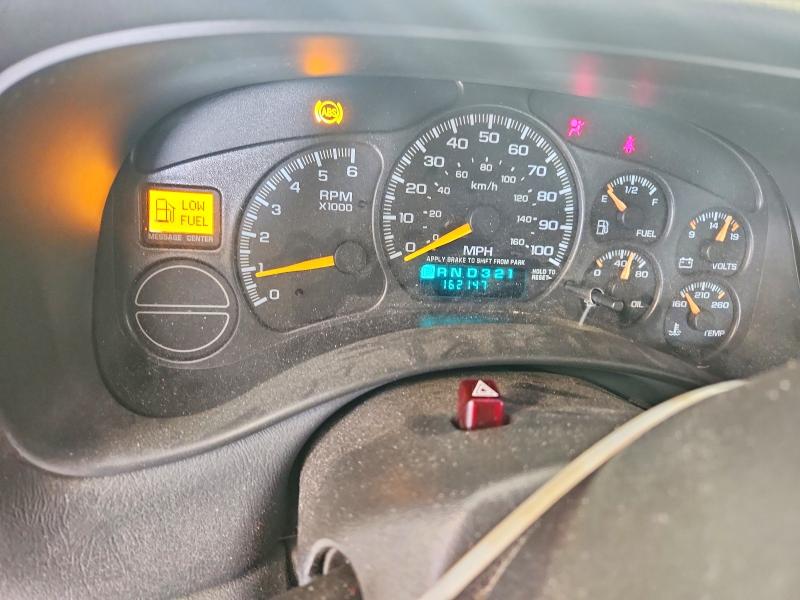 Photo 9 from auction – 2000 CHEVROLET SILVERADO with VIN 1GCEK19V3YE190430