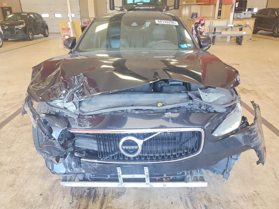 Zdjęcie 5 z aukcji – 2020 VOLVO S90 z VIN LVYA22MK6LP178005