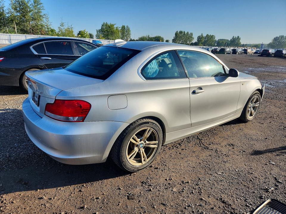 Photo 3 from auction – 2008 BMW 128 with VIN WBAUP73588VF06560