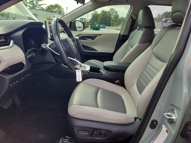 Фото 7 с аукциона – 2023 TOYOTA RAV4 с VIN JTMB6RFV6PD549686