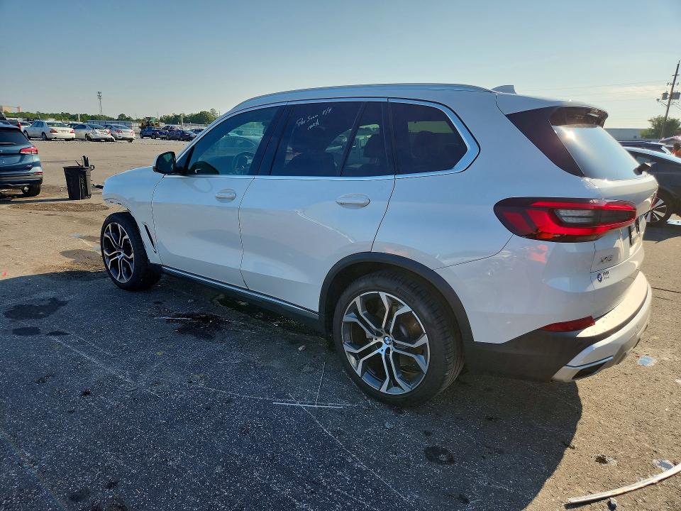 Photo 2 from auction – 2022 BMW X5 with VIN 5UXCR6C05N9N06295