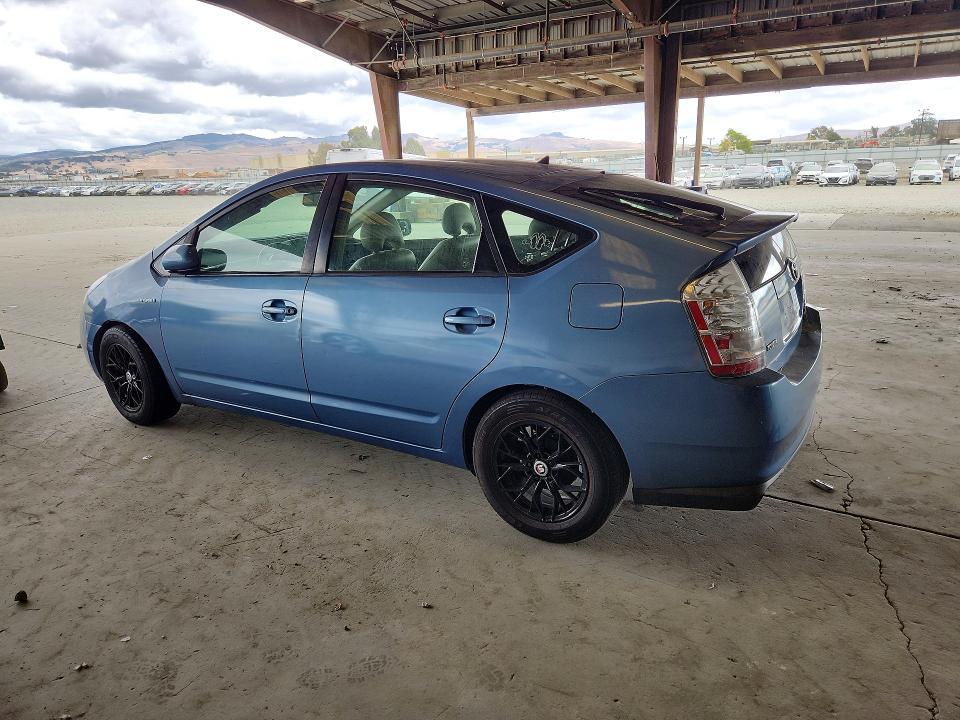 Photo 2 from auction – 2008 TOYOTA PRIUS with VIN JTDKB20U087719737