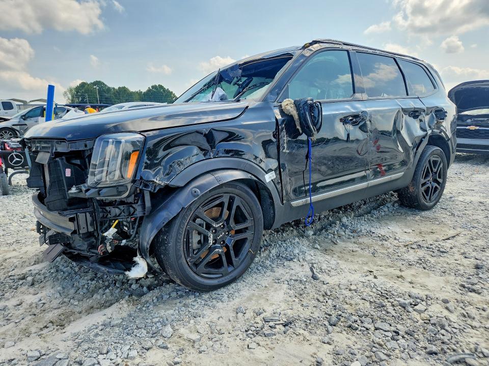 KIA TELLURIDE 2023 with VIN 5XYP3DGC8PG357167 - Photo from auction