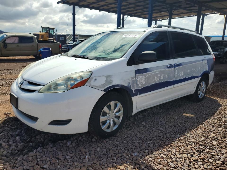 2009 TOYOTA SIENNA - Търг №69581776