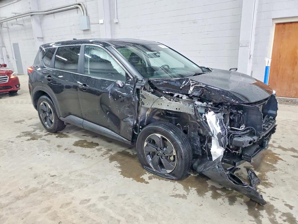 Photo 4 from auction – 2025 NISSAN ROGUE with VIN JN8BT3BB8SW157649