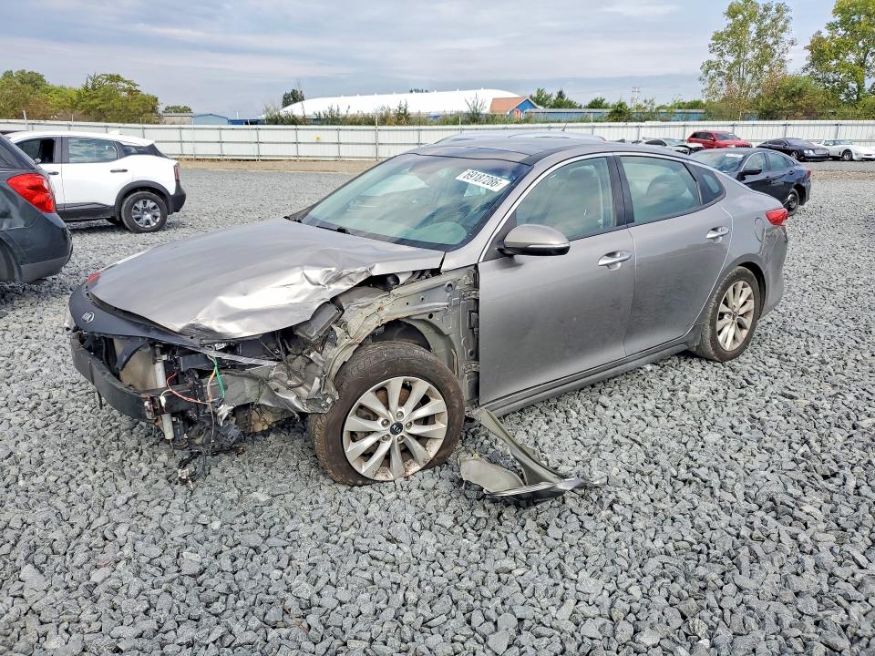 KIA OPTIMA 2018 con VIN 5XXGU4L34JG248297 - Foto de la subasta