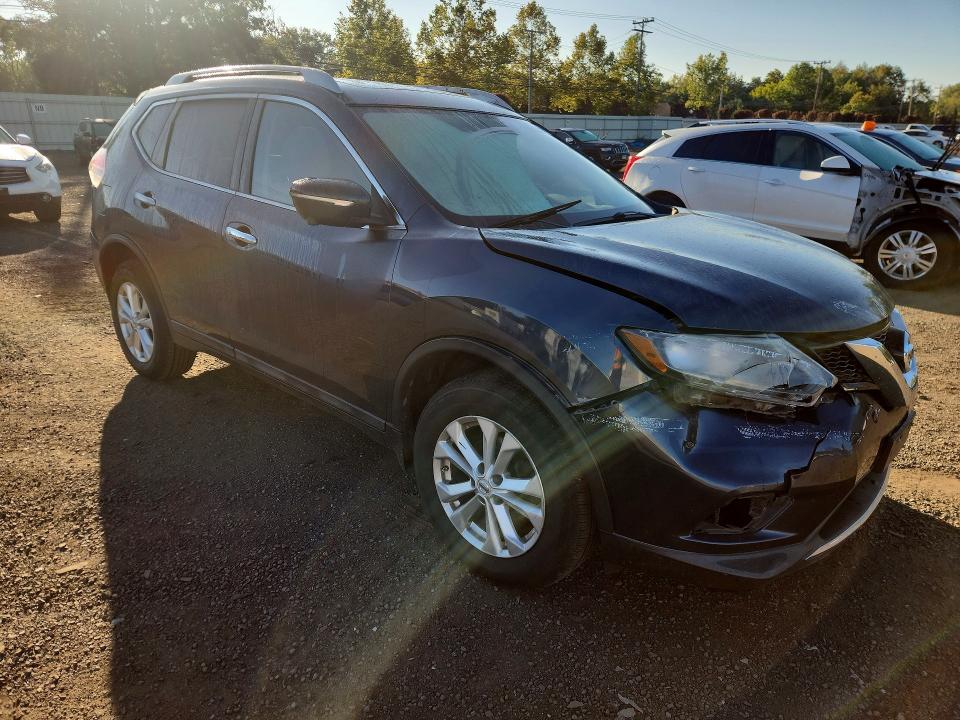 Photo 4 from auction – 2015 NISSAN ROGUE with VIN 5N1AT2MV0FC822569