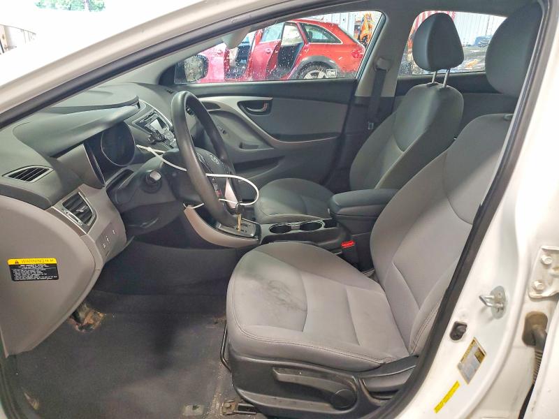 Photo 7 from auction – 2013 HYUNDAI ELANTRA with VIN 5NPDH4AE2DH388711