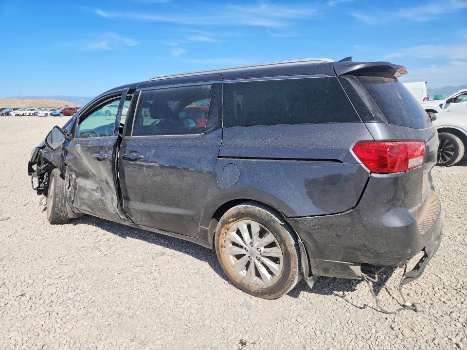 Photo 2 from auction – 2017 KIA SEDONA with VIN KNDMC5C10H6277332