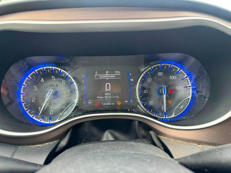 Photo 7 from auction – 2020 CHRYSLER VOYAGER with VIN 2C4RC1DG4LR164552