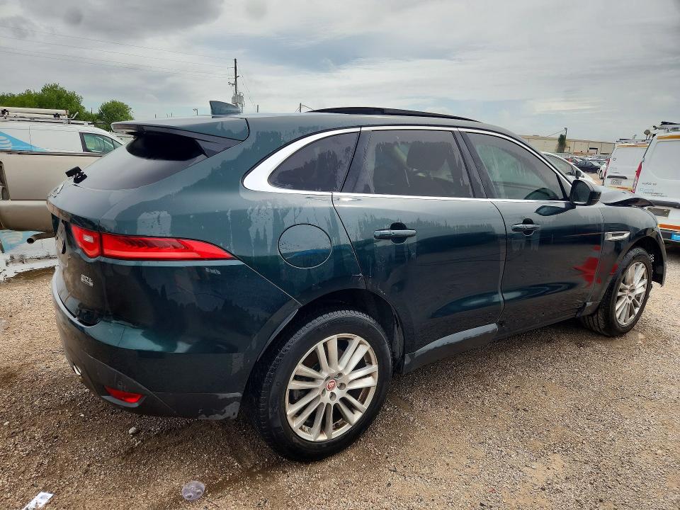 Photo 3 from auction – 2018 JAGUAR F-PACE with VIN SADCK2GX3JA280907