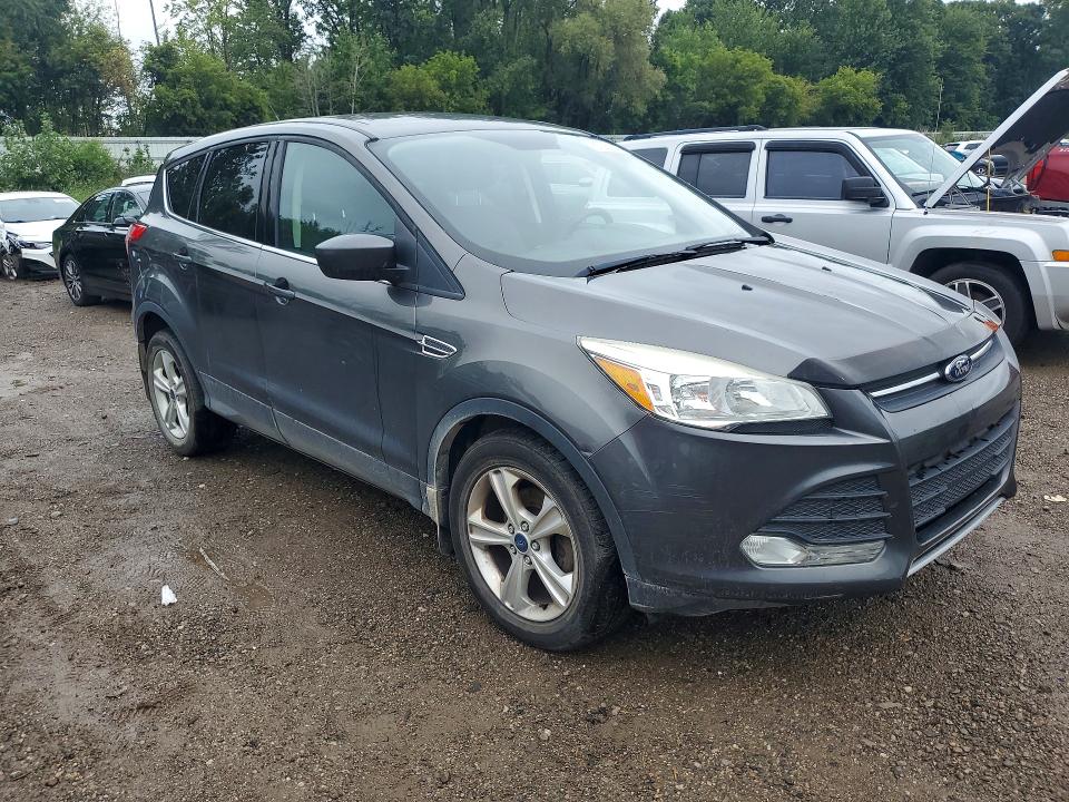 Photo 4 from auction – 2015 FORD ESCAPE with VIN 1FMCU0GX9FUC69924