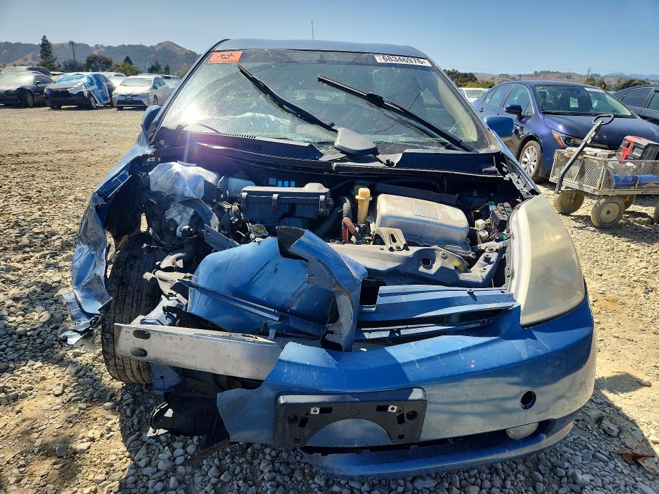Zdjęcie 5 z aukcji – 2004 TOYOTA PRIUS z VIN JTDKB20U040022149