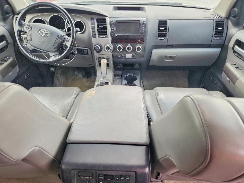 Снимка 8 от търг – 2011 TOYOTA SEQUOIA с VIN 5TDKY5G17BS035941