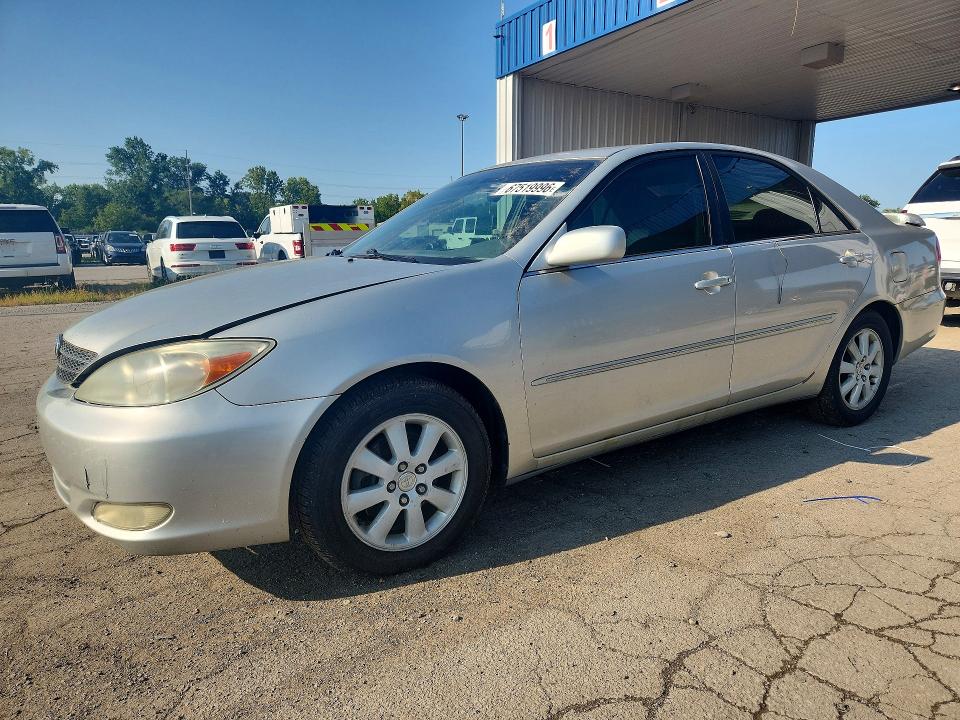 2004 TOYOTA CAMRY - Търг №67519996