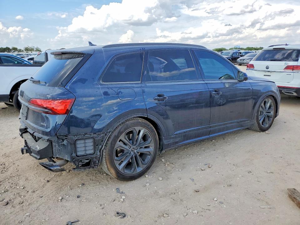 Photo 3 from auction – 2025 AUDI Q7 with VIN WA1VVBF75SD026767
