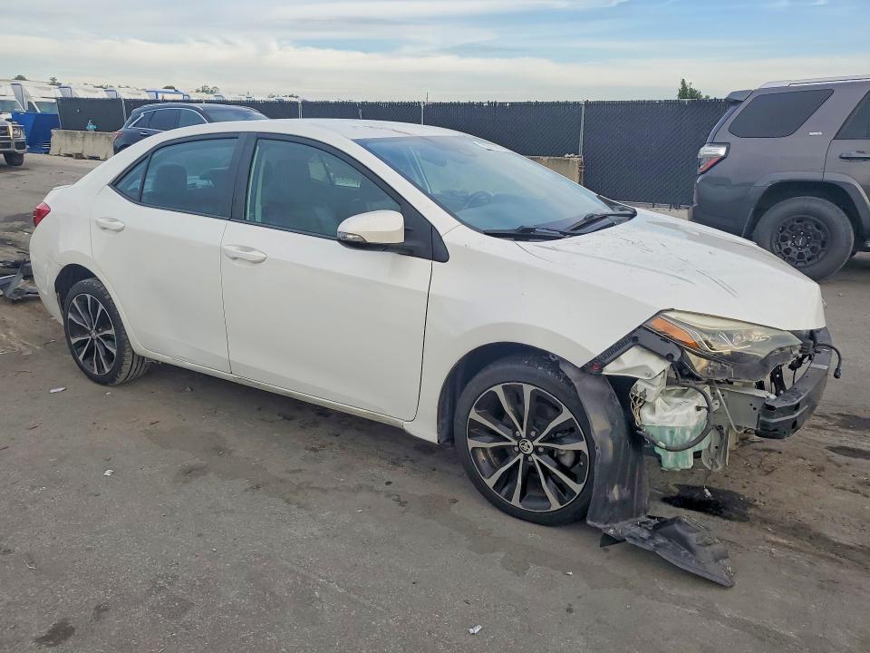 Photo 4 from auction – 2017 TOYOTA COROLLA with VIN 5YFBURHE0HP669422
