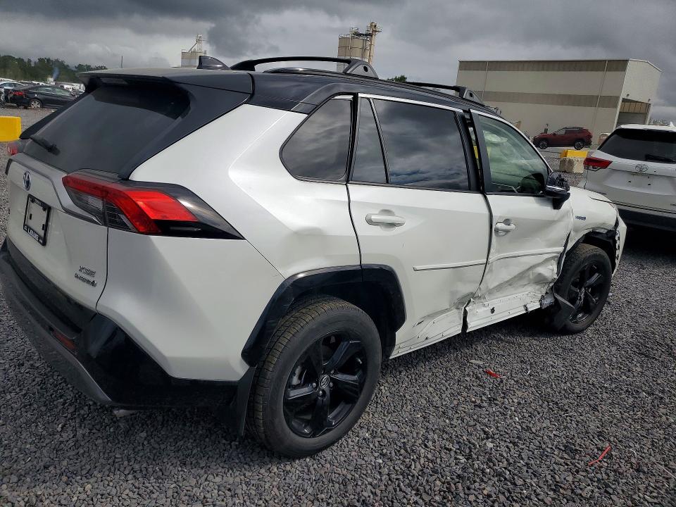 صورة رقم 3 من المزاد - 2019 TOYOTA RAV4 مع VIN JTMEWRFV4KJ004187
