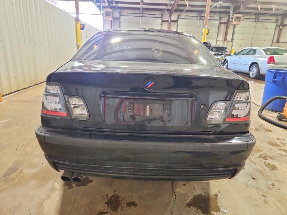 Photo 6 from auction – 2004 BMW 330 with VIN WBAEW53404PG11630