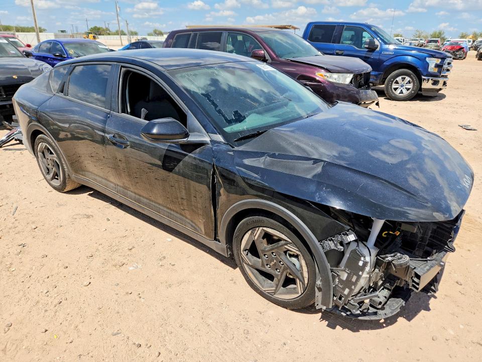 Снимка 4 от търг – 2025 KIA K4 с VIN 3KPFU4DE3SE223400