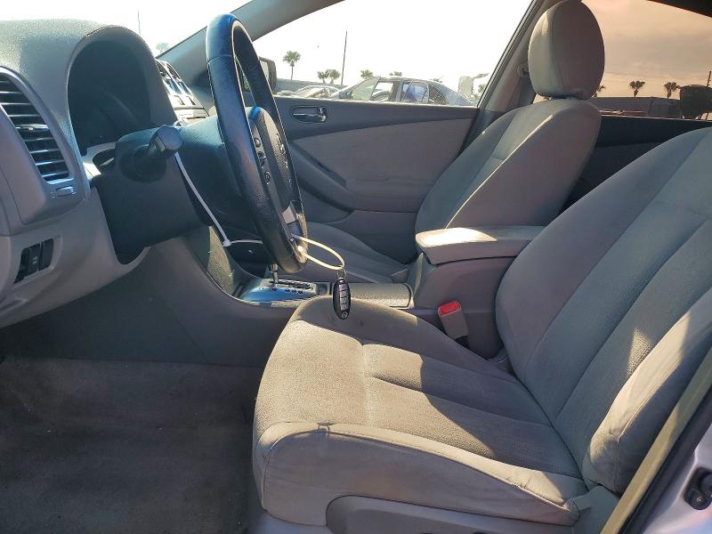 Photo 7 from auction – 2010 NISSAN ALTIMA with VIN 1N4AL2AP0AC180976