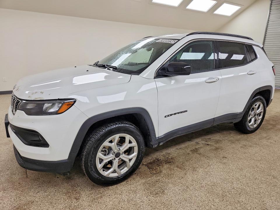 JEEP COMPASS 2025 с VIN 3C4NJDBN7ST597690 - Снимка от търг
